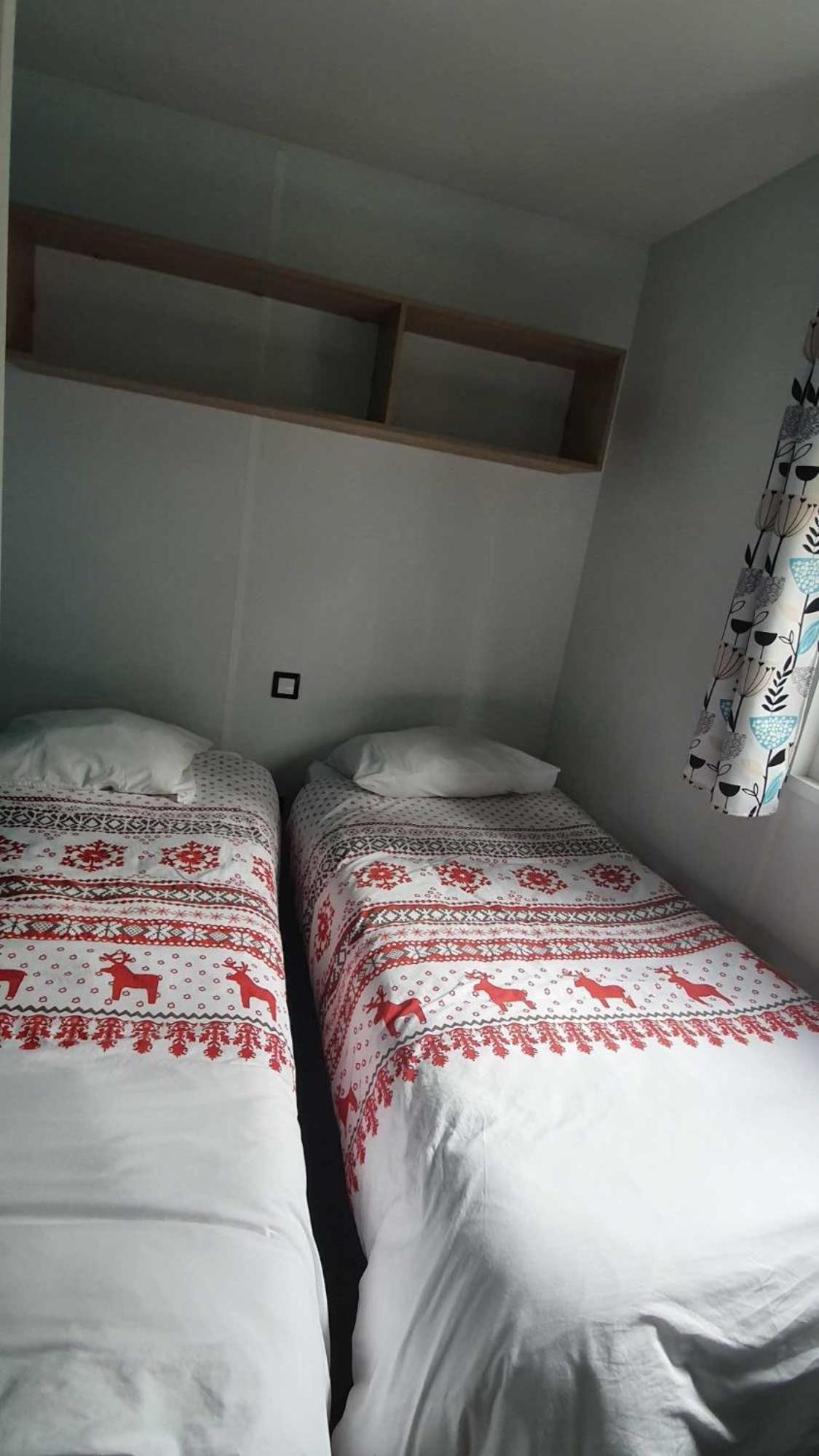 Camping L'Enclave Mobil-Home Estavar Exterior foto
